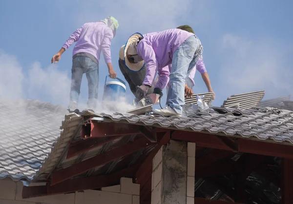 Understanding the Different Types of Roofs for Replacement in Winter Park